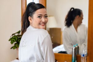 wedding photographer portapixie events, bride getting ready